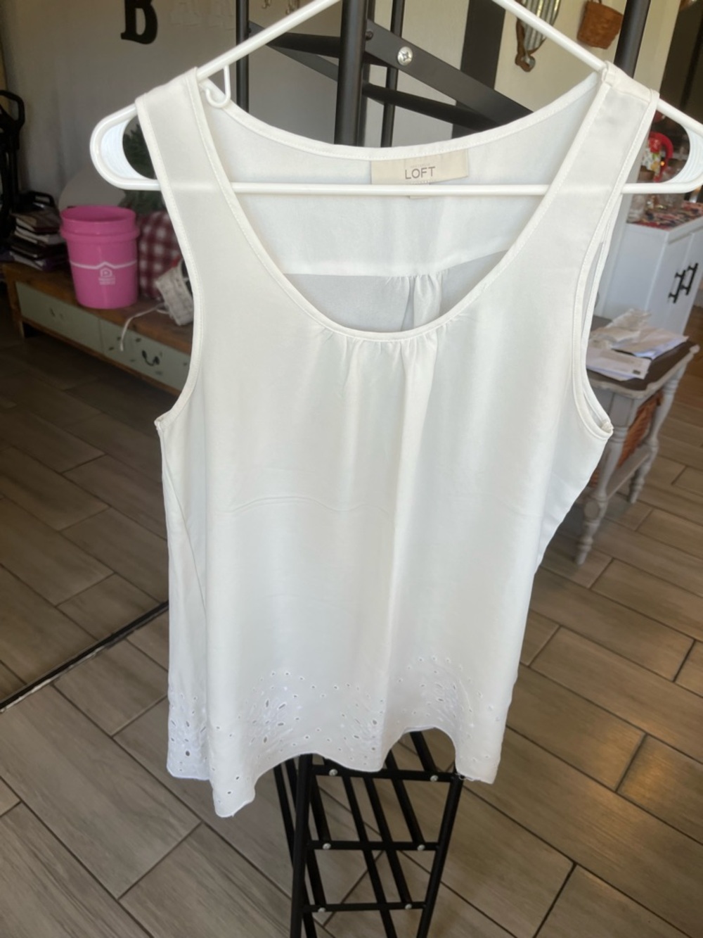 LOFT White Sleeveless Eyelet-Hem Tank